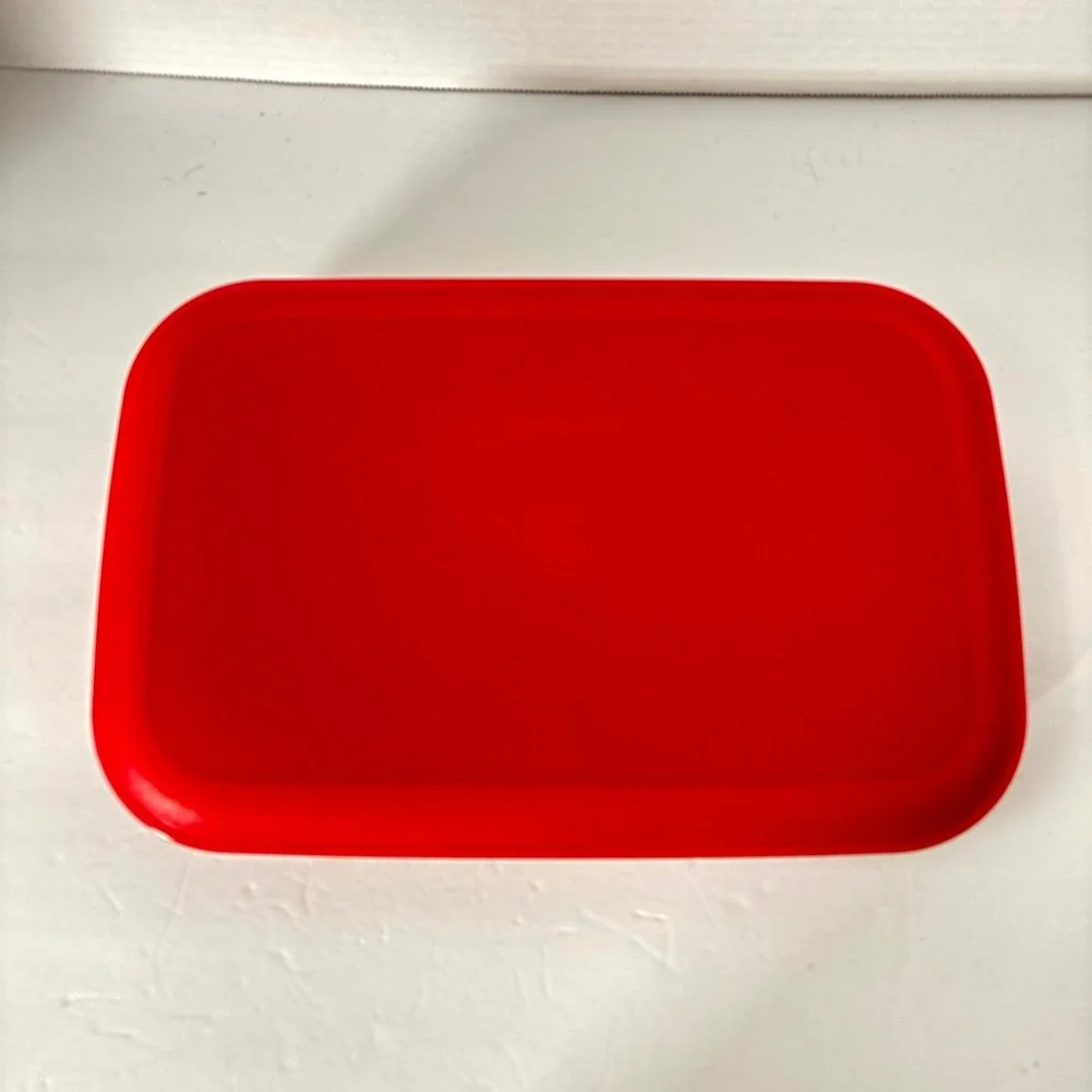 Tupperware replace missing